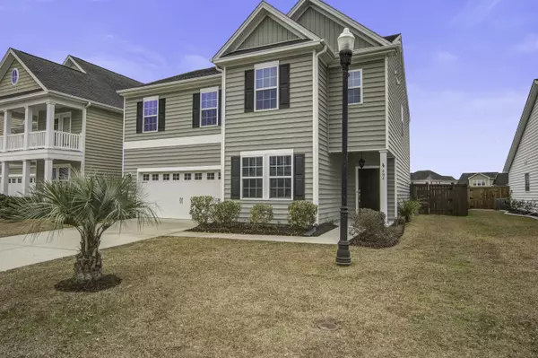 484 Whispering Breeze Ln, Summerville, SC 29486
