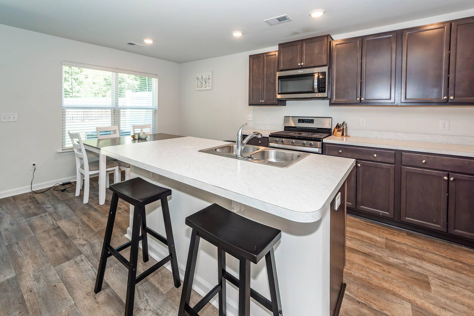 Summerville, SC 29485,240 Spencer Cir