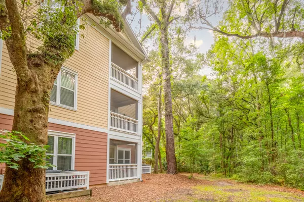 Charleston, SC 29492,300 Bucksley Ln #102