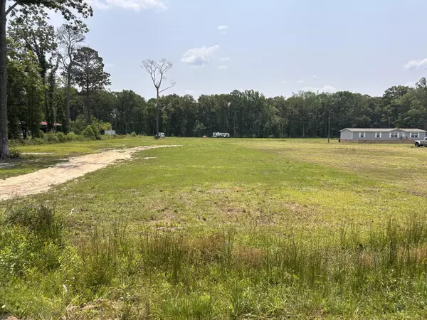 Moncks Corner, SC 29461,0000 Estate Rd