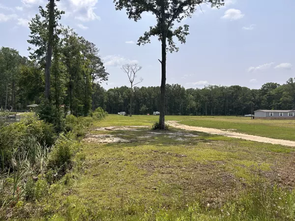 0000 Estate Rd, Moncks Corner, SC 29461