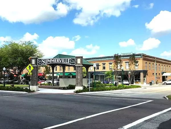 Summerville, SC 29485,217 Seele St