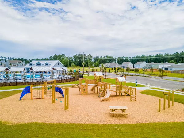 Summerville, SC 29486,796 Long Bluff Rd