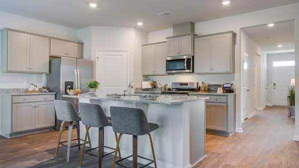 North Charleston, SC 29406,8843 Shovelnose Ct