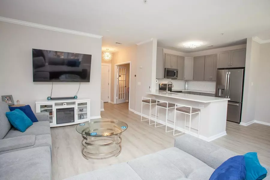 130 River Landing Dr #8209, Charleston, SC 29492