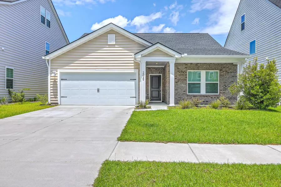 206 Camellia Bloom Dr, Moncks Corner, SC 29461