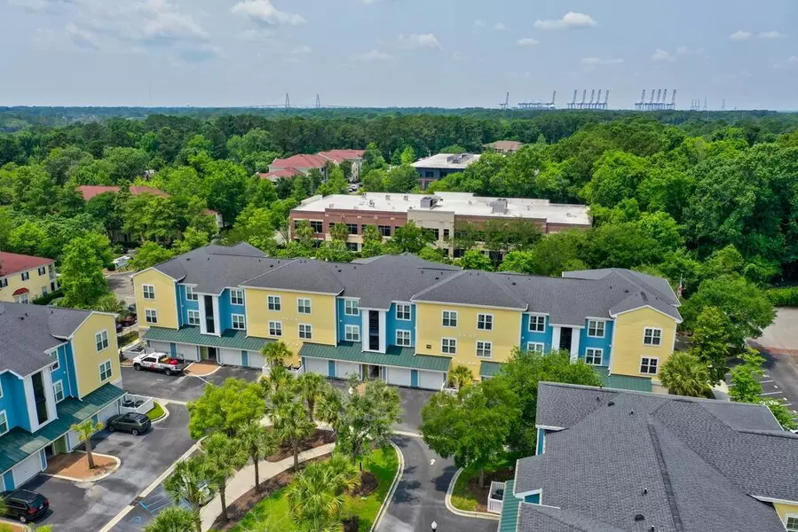 2000 Belle Isle Ave #204, Mount Pleasant, SC 29464