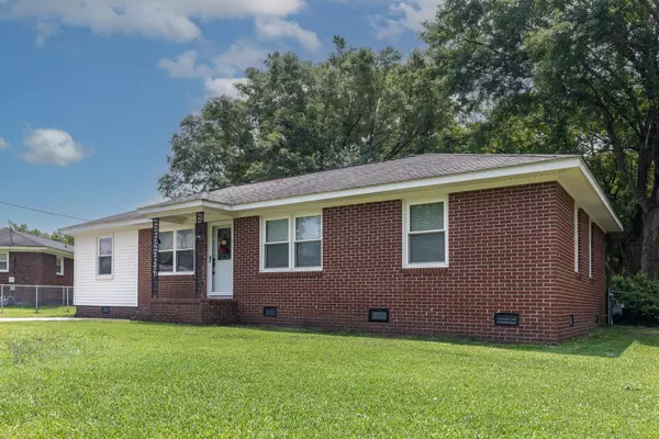 Goose Creek, SC 29445,116 Lyle Rd