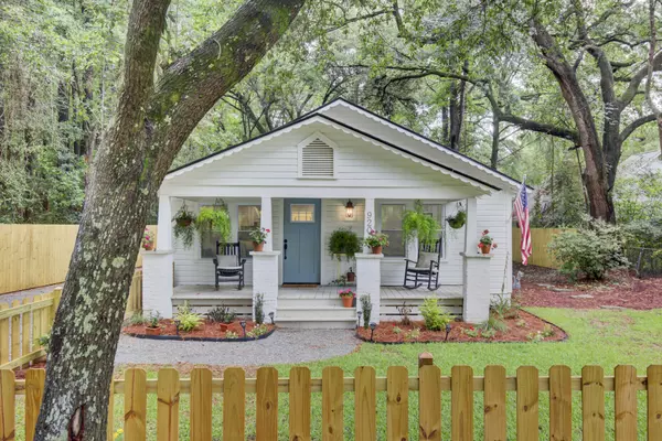 Summerville, SC 29483,920 Simmons Ave