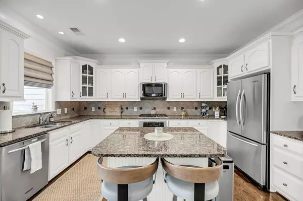 Mount Pleasant, SC 29466,160 Palm Cove Way