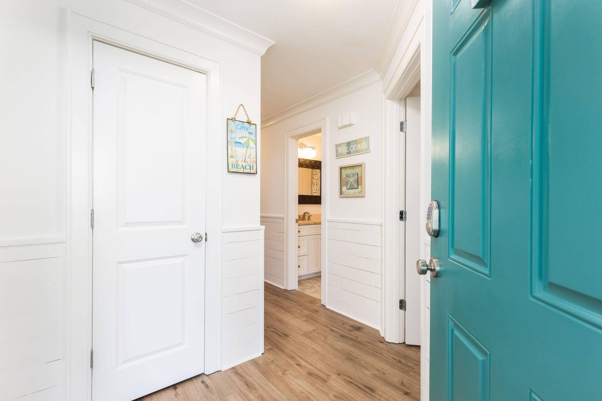 Isle Of Palms, SC 29451,509 Summerhouse