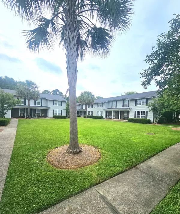 Charleston, SC 29414,2494 Etiwan Ave #9-D