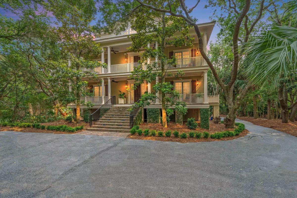 Kiawah Island, SC 29455,43 Surfsong Rd