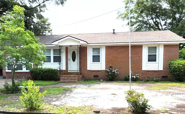 4029 Karen Dr, North Charleston, SC 29405