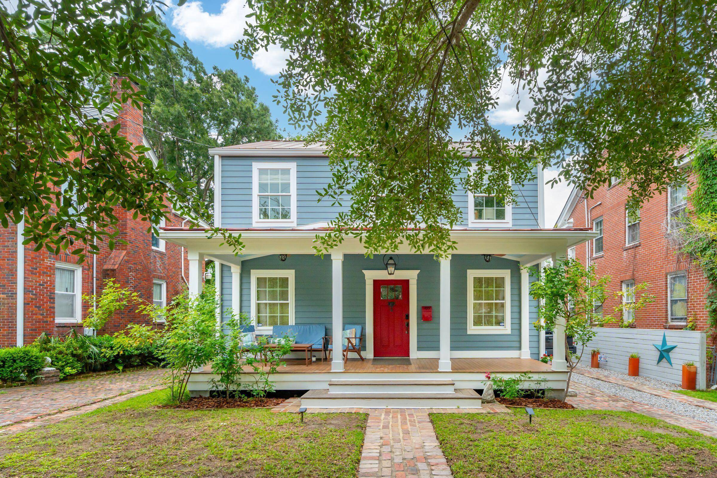 293 Grove St, Charleston, SC 29403