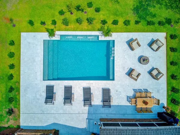 North Charleston, SC 29420,4246 Club Course Dr