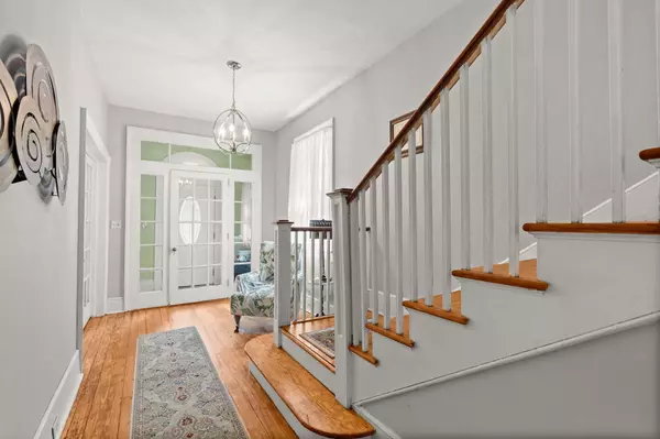 Charleston, SC 29403,335 Ashley Ave