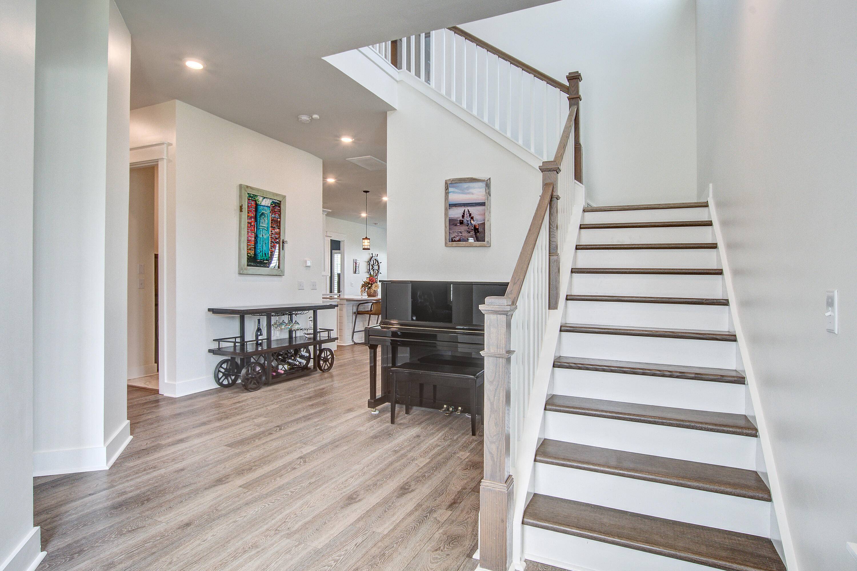 Summerville, SC 29486,111 Medford St