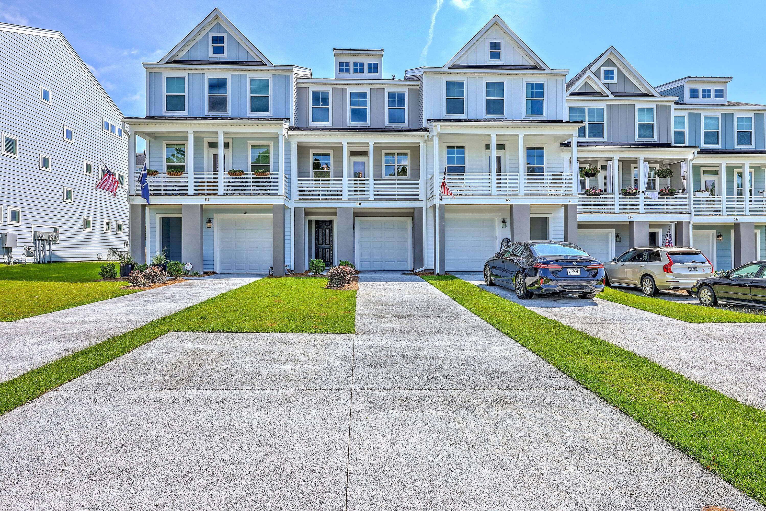 320 Laurens View Ln, Charleston, SC 29492