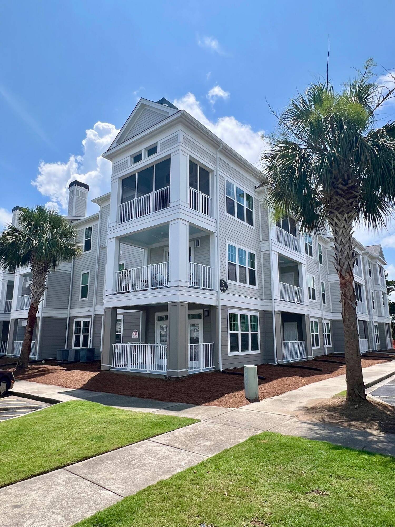 130 River Landing Dr #3104, Daniel Island, SC 29492