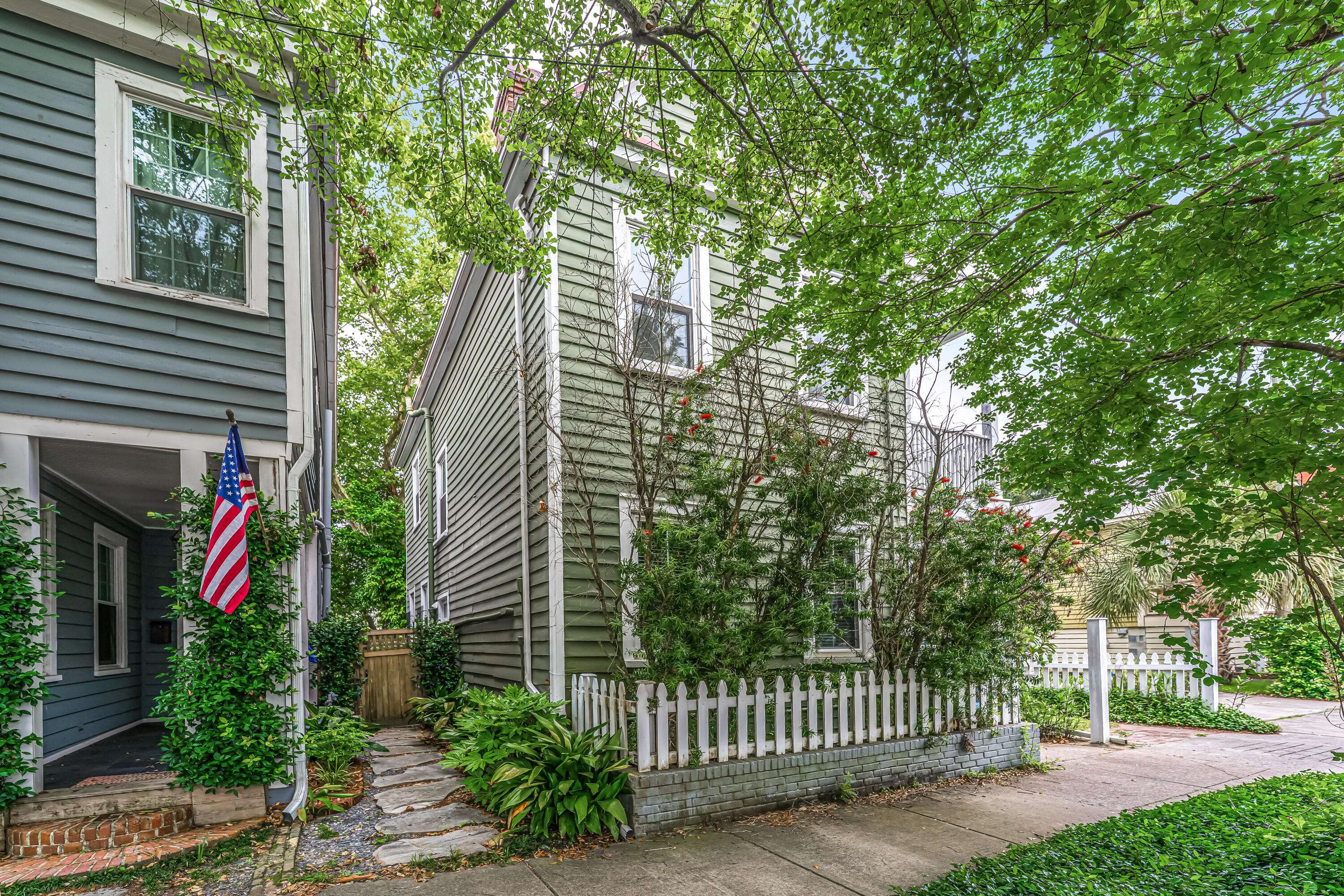 Charleston, SC 29403,173 Fishburne St