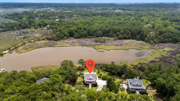 Edisto Island, SC 29438,8964 Palmetto Rd