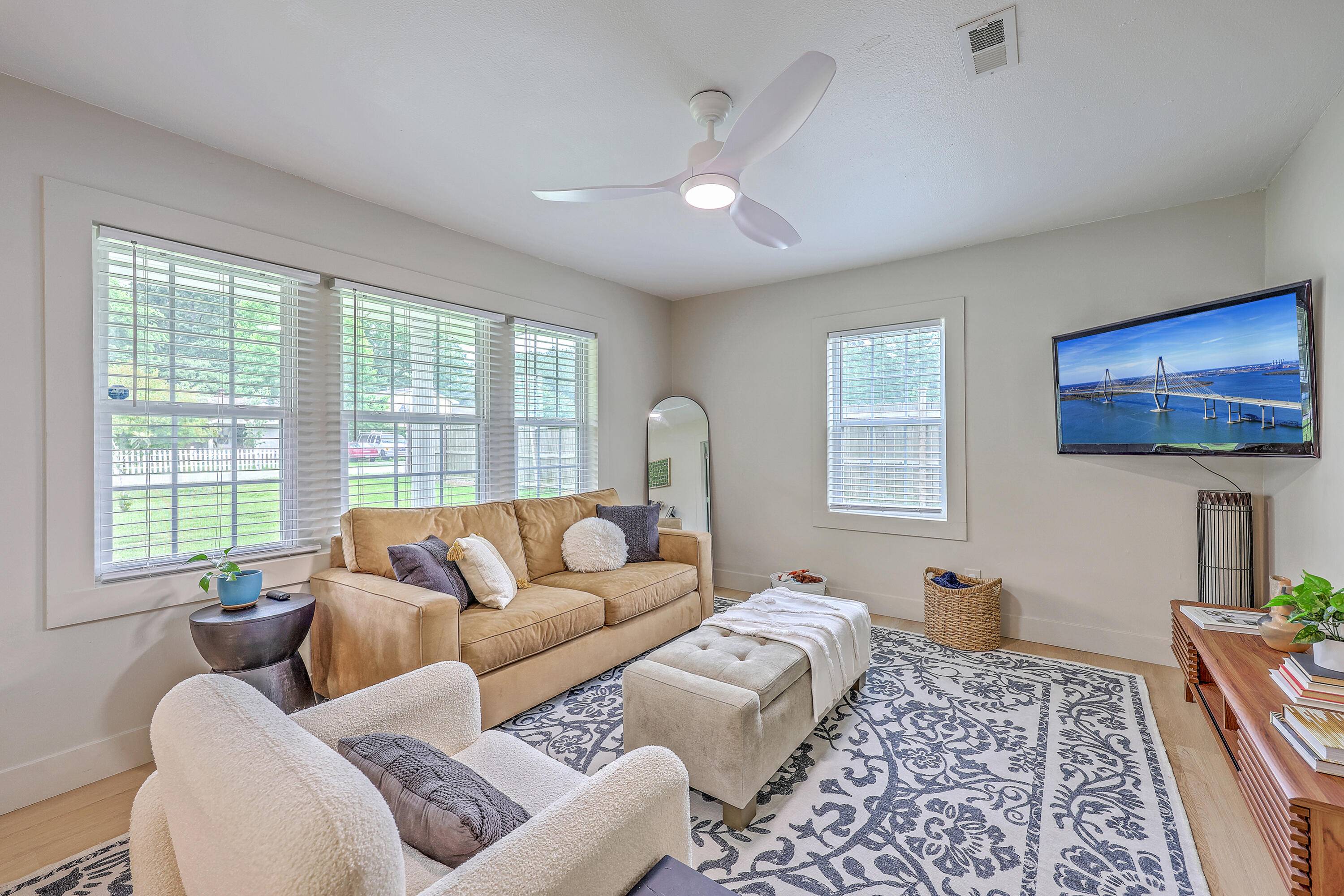 Goose Creek, SC 29445,337 Price St