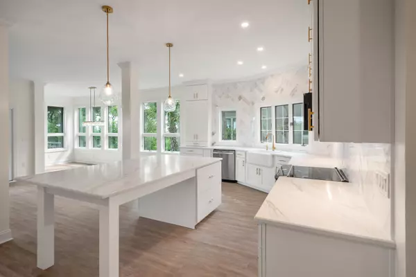 Kiawah Island, SC 29455,3560 Shipwatch Rd