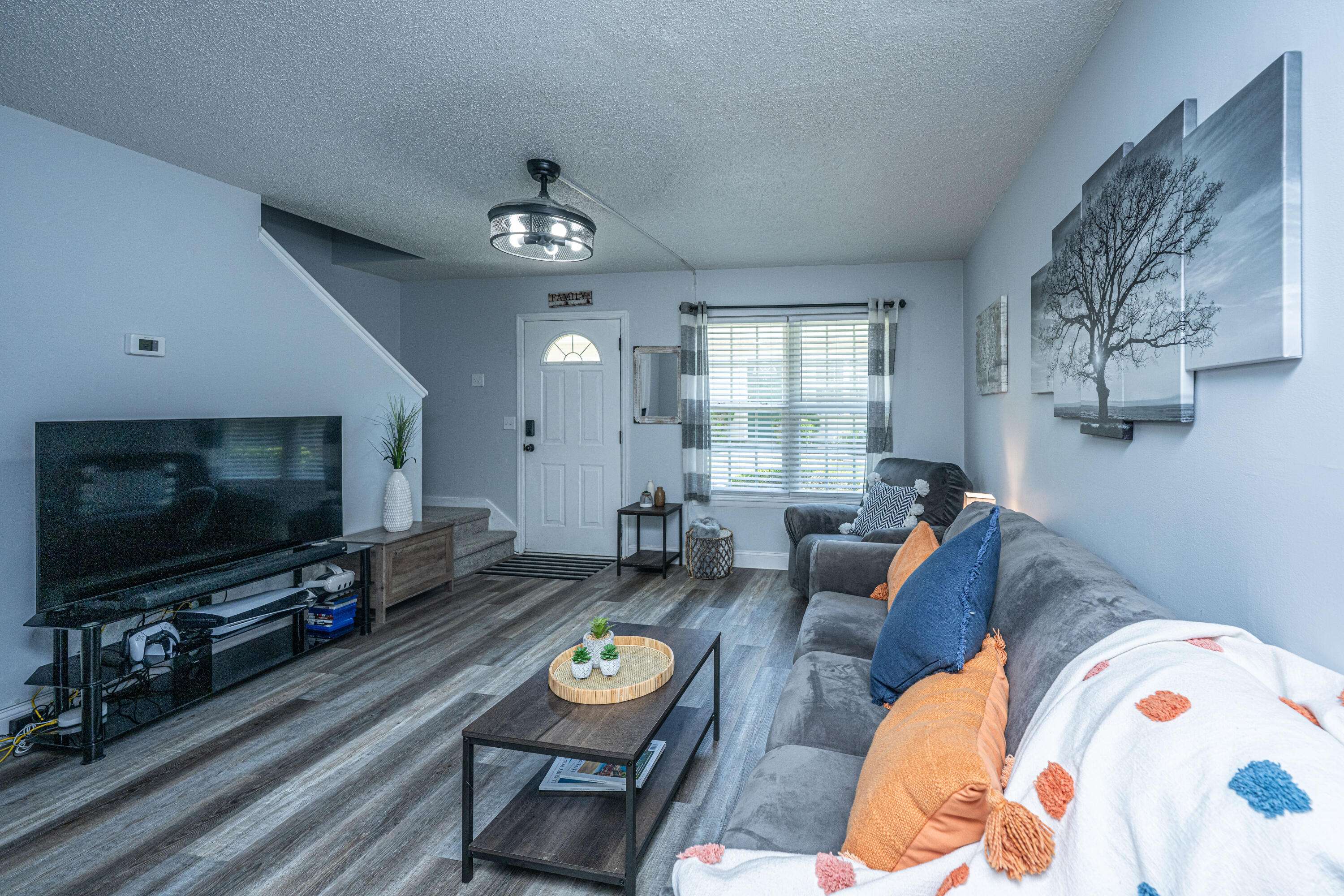 Charleston, SC 29407,1423 Ashley River Rd #3a