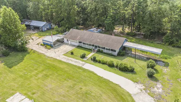 1324 N Highway 17a #15, Moncks Corner, SC 29461