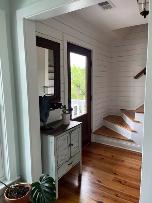 Mount Pleasant, SC 29464,324 Wild Horse Ln