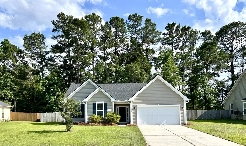3006 Central Ring Ct, Ridgeville, SC 29472