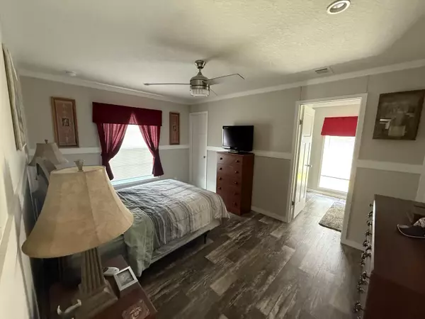 Barnwell, SC 29812,914 Juniper Rd