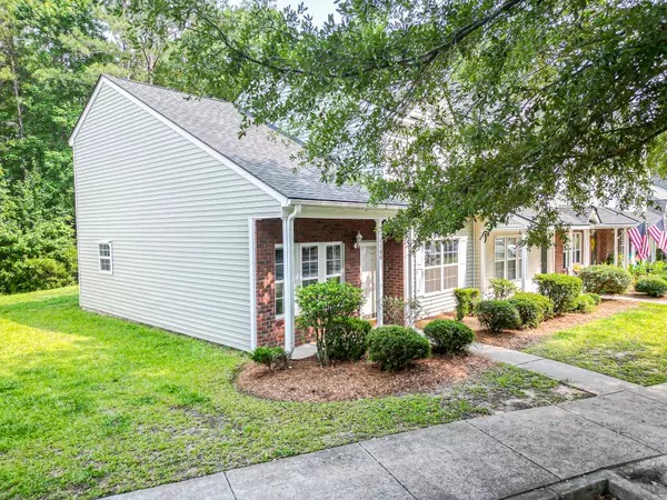 Summerville, SC 29483,1100 Pine Bluff Dr