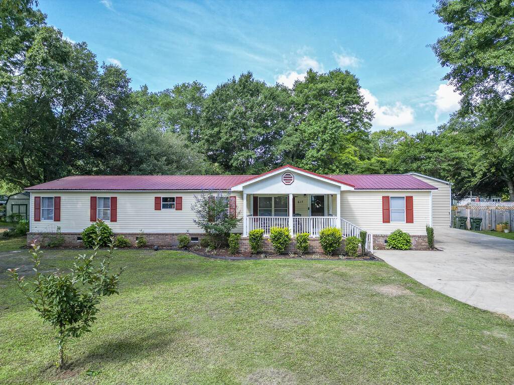 617 Deepwood Ct, Moncks Corner, SC 29461