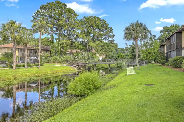 Charleston, SC 29414,2174 Bees Ferry Rd #G