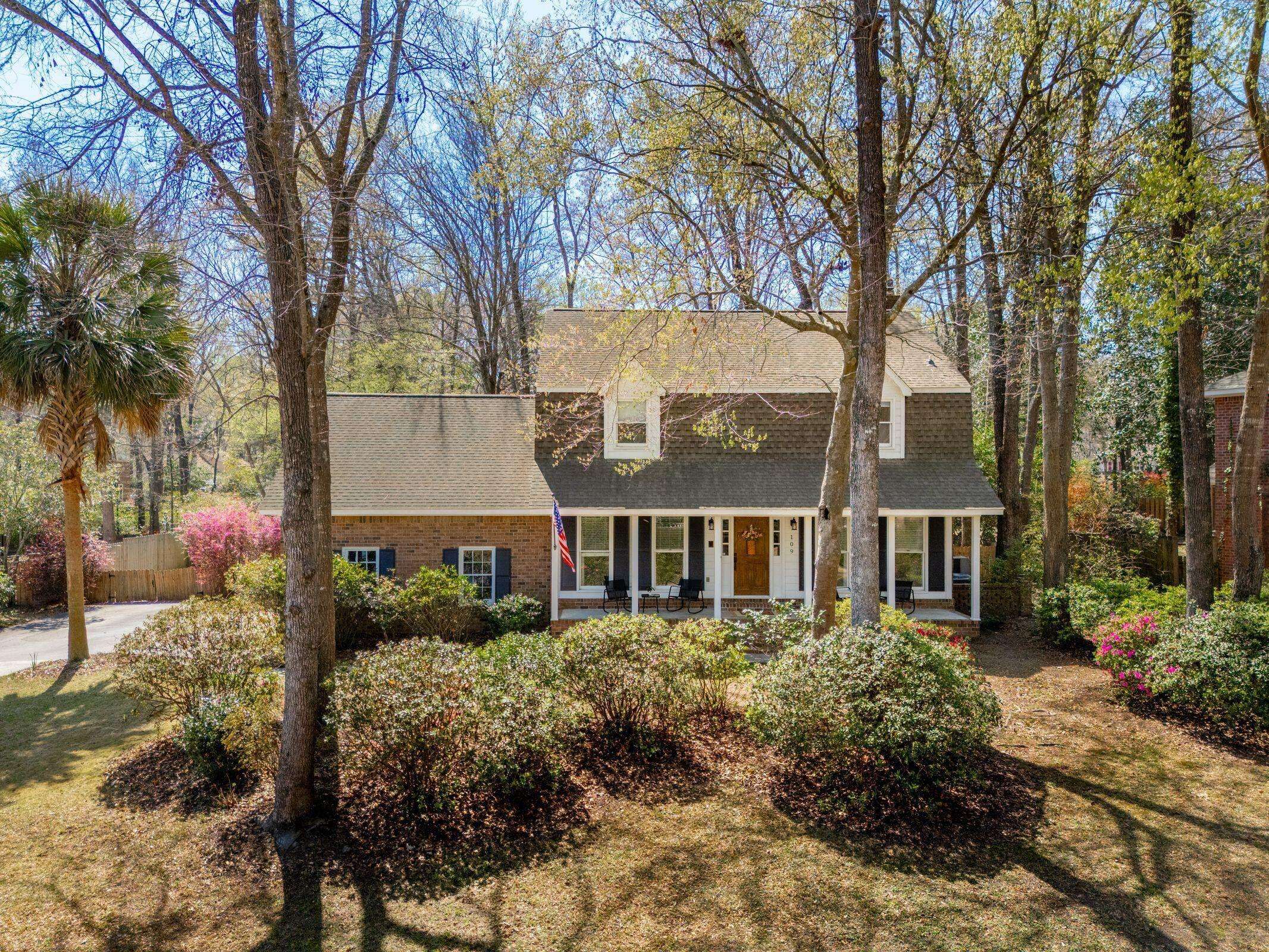 109 Buckingham Ave, Summerville, SC 29485