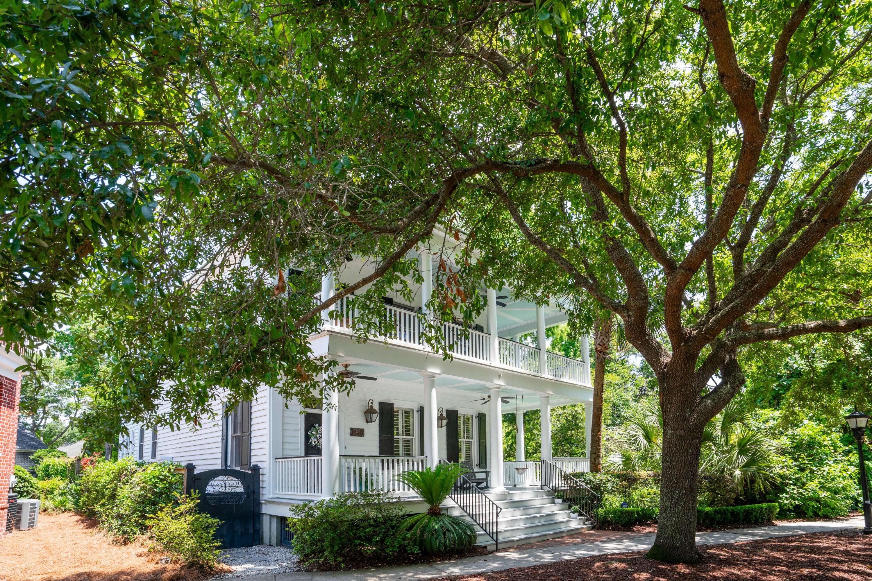 Mount Pleasant, SC 29464,220 Ponsbury Rd