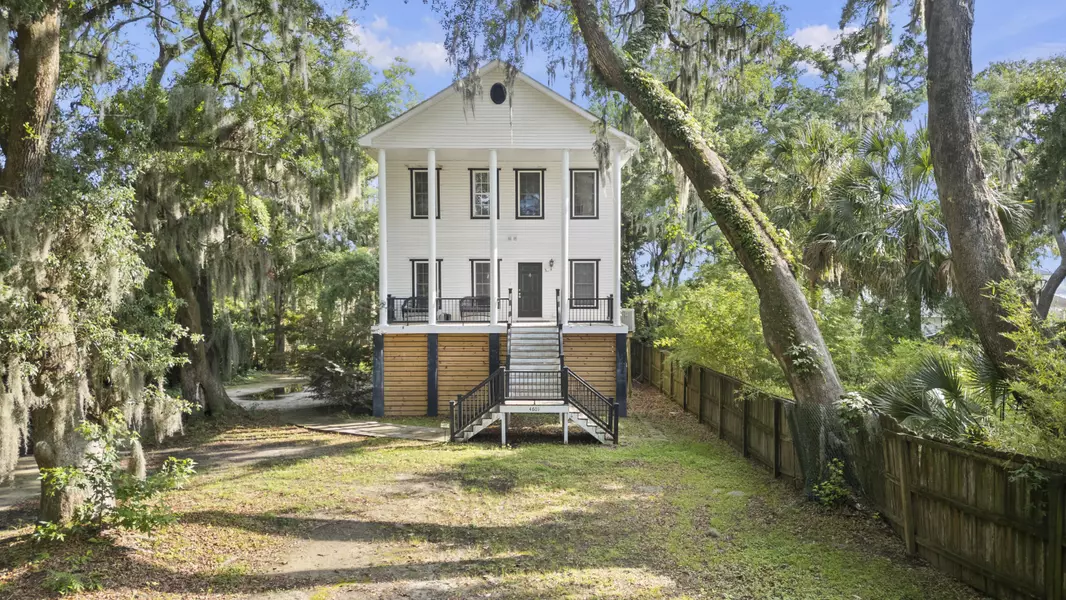 4601 Apple St, North Charleston, SC 29405