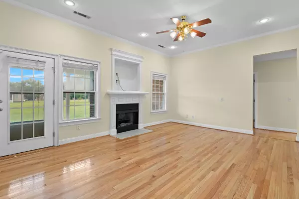 Orangeburg, SC 29118,331 Kinard St