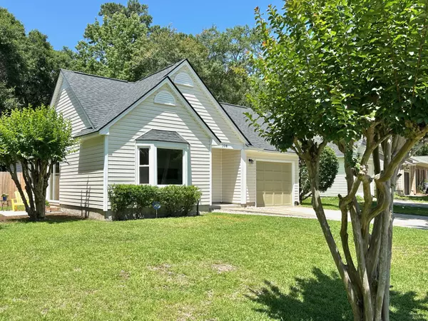Goose Creek, SC 29445,108 Alston Cir