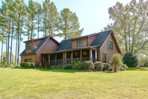 510 Pleasant Hill Rd, Landrum, SC 29356