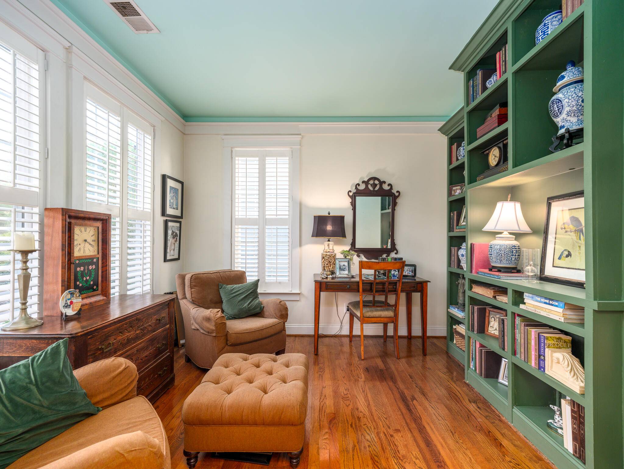 Summerville, SC 29483,206 White Gables Dr