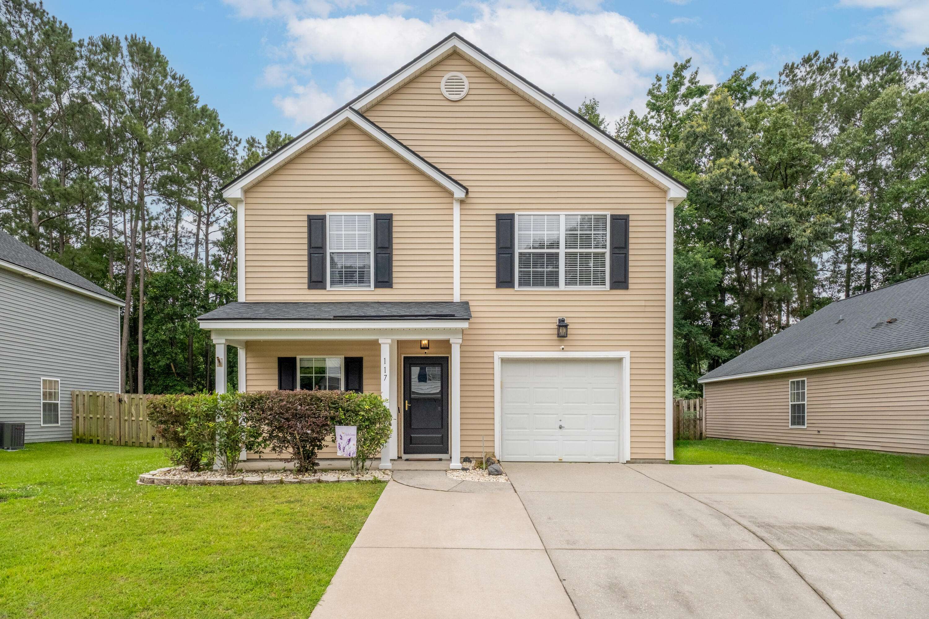 117 Ducane St, Summerville, SC 29483