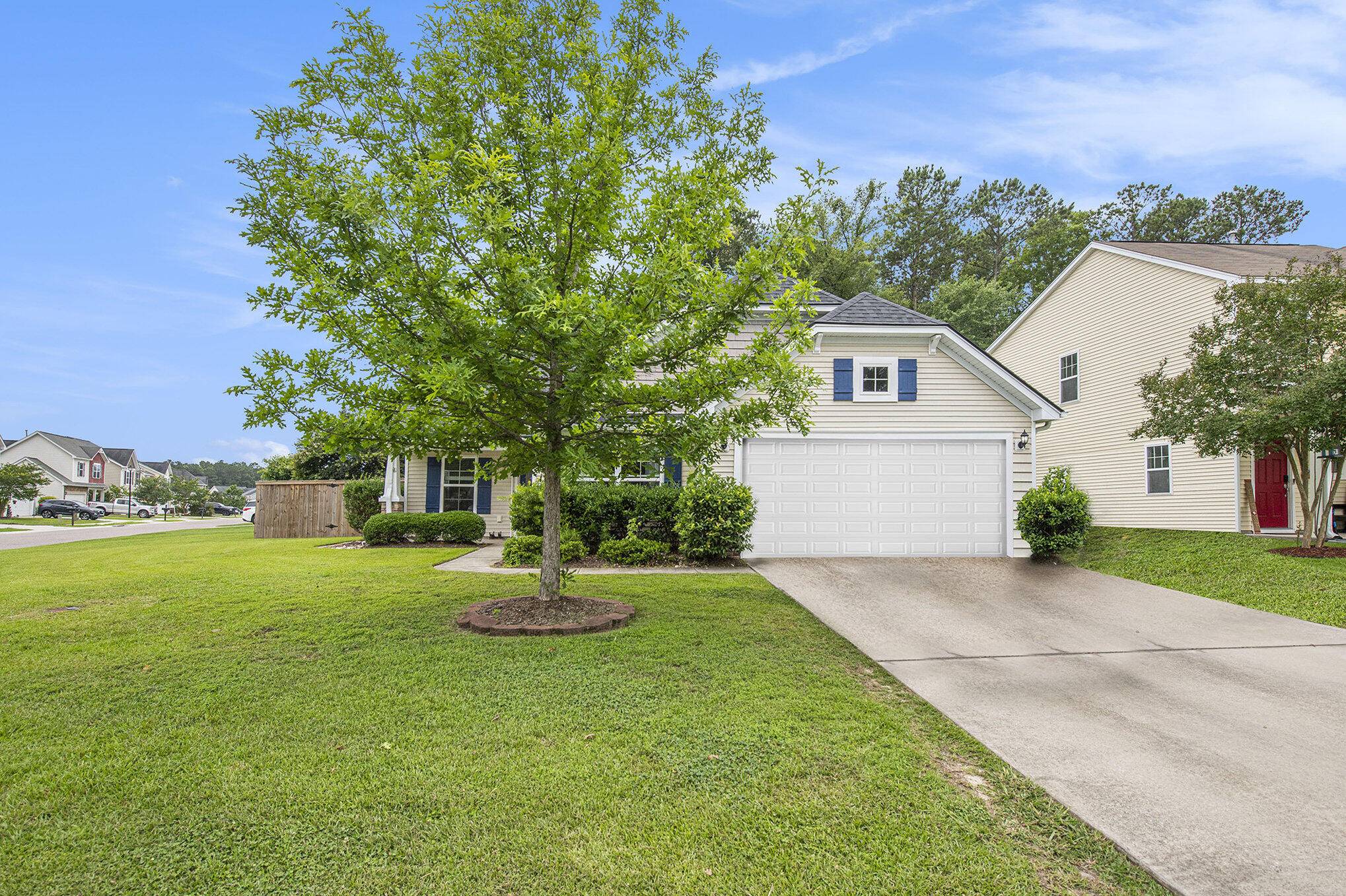 Moncks Corner, SC 29461,341 Drayton Place Drive Dr