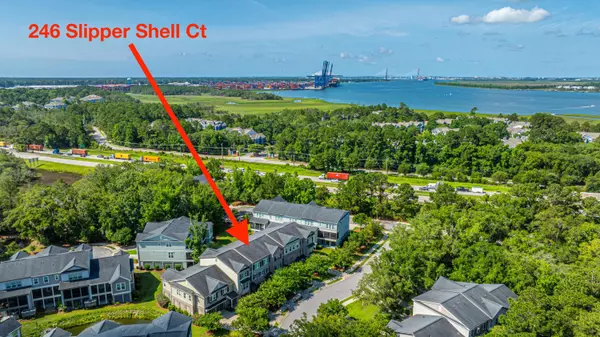 246 Slipper Shell Ct, Mount Pleasant, SC 29464