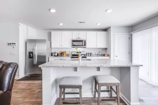 Summerville, SC 29486,266 Ivory Shadow Rd