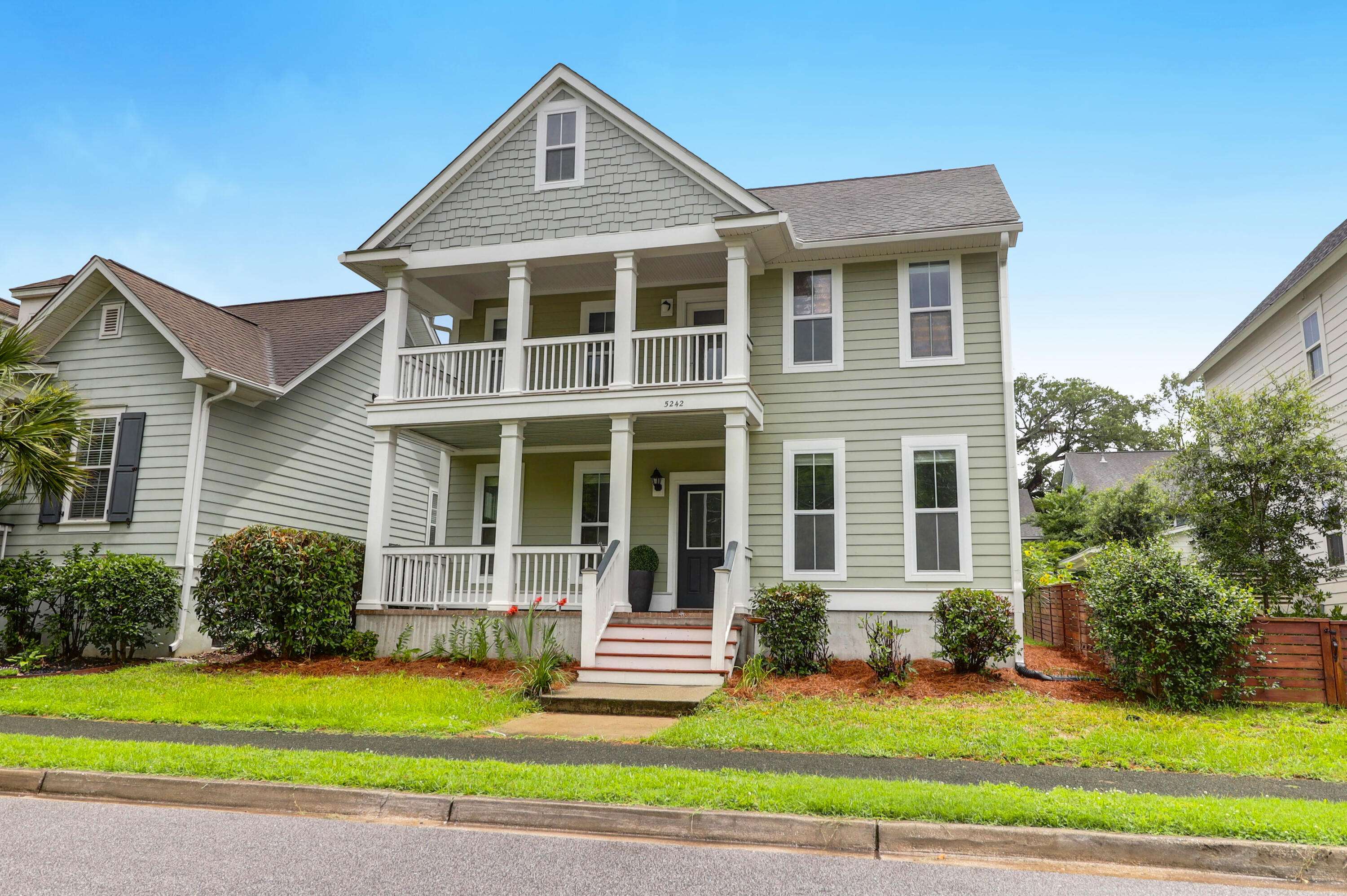 5242 E Dolphin St, North Charleston, SC 29405