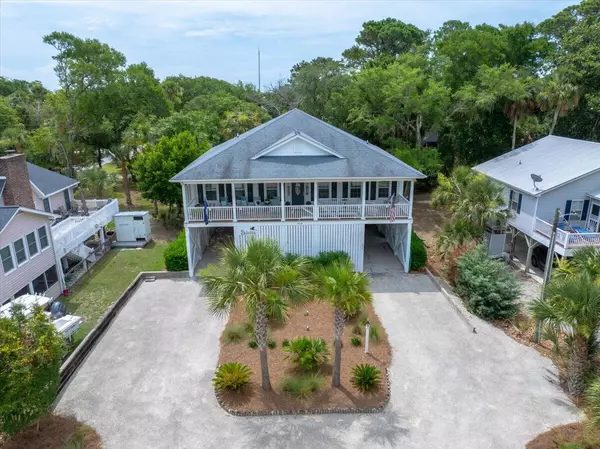 Edisto Island, SC 29438,1604 Jungle Rd