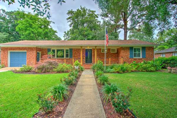 1967 Campion Hall Rd, Charleston, SC 29407